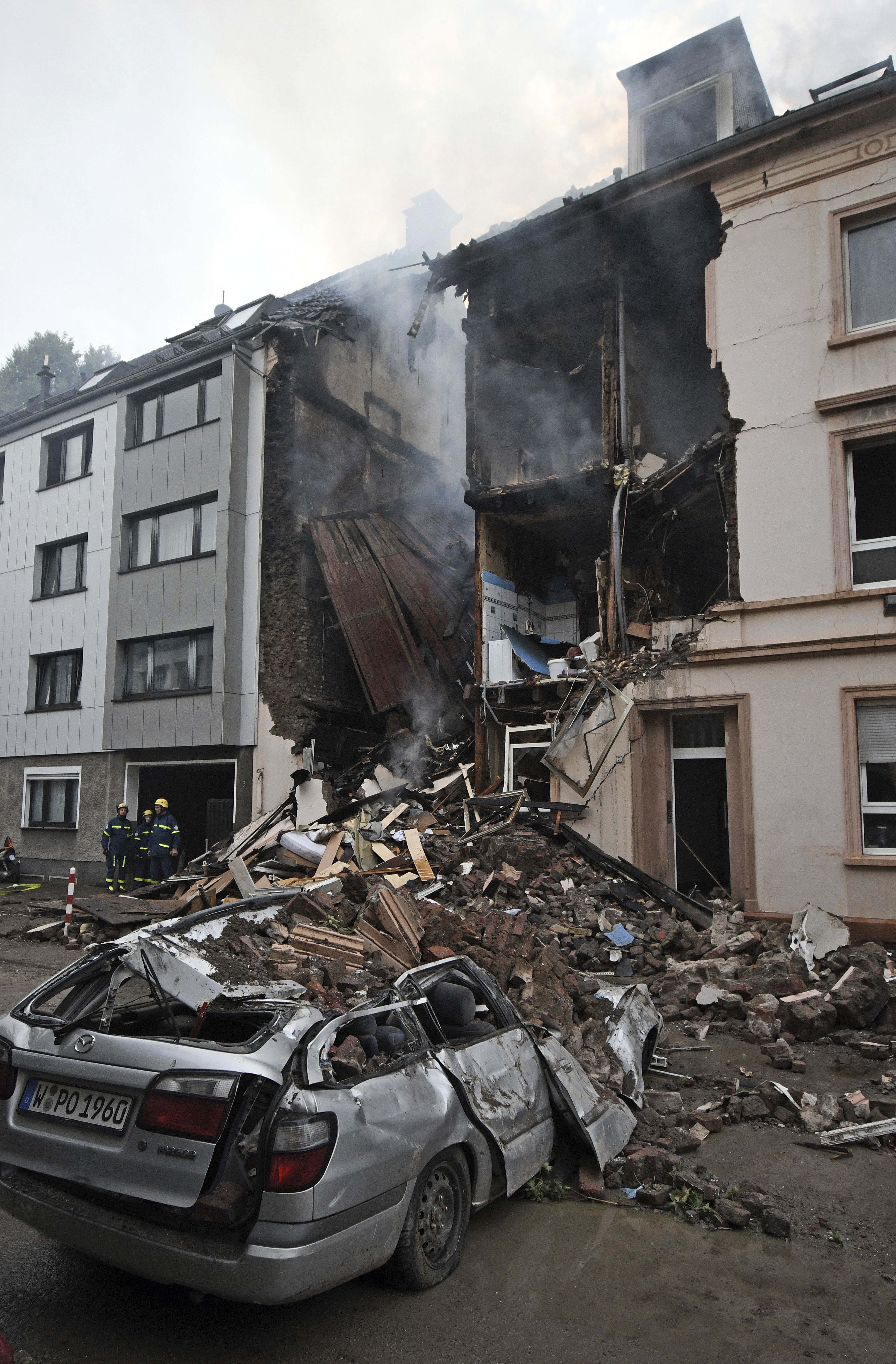 ▲▼噪音震天響！德國公寓深夜爆炸　釀25傷5重傷。（圖／達志影像／美聯社）