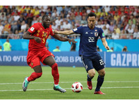 ▲▼      2018世足賽, 比利時VS日本。盧卡庫(Romelu Lukaku)。吉田麻也(Maya Yoshida)（圖／路透社）