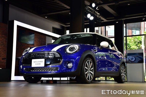 超‧騷包MINI「113萬元」起全台上市　敞篷CABRIO、性能JCW版本同步現身（圖／記者游鎧丞攝）