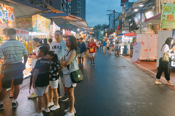 ▲逢甲夜市在地美食。（圖／飛天璇的口袋提供）