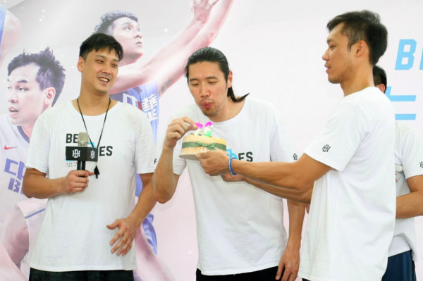 ▲▼「2018 BE HEROES未來英雄籃球訓練營」台北場熱力開訓。(圖/展逸行銷提供)