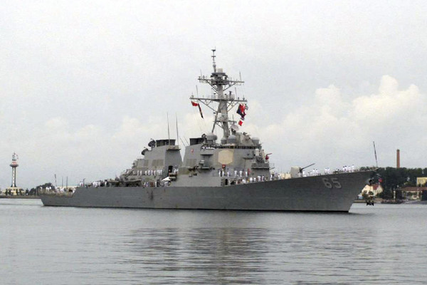 ▲▼美國海軍班福特號驅逐艦（USS Benfold，DDG-65）。（圖／達志影像／美聯社）