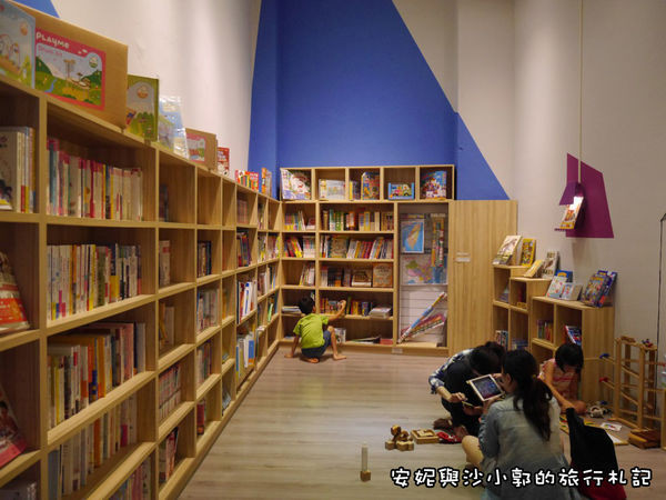 ▲▼嘉義複合式書店　承億小鎮漫讀。（圖／安妮與沙小郭的旅行札記提供）