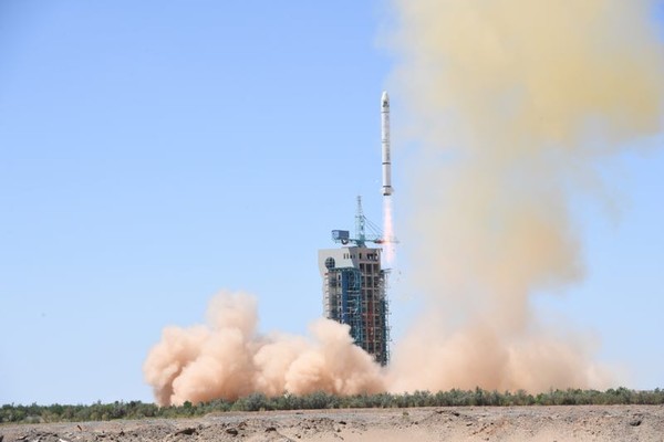 ▲▼中國成功發射第32顆北斗導航衛星。（圖／翻攝自華聲在線）