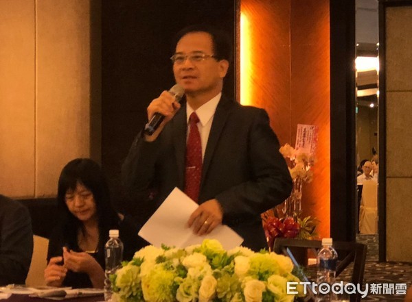 ▲台南市長參選人蘇煥智表示，立委黃偉哲是七股選出的立委，對於地方民眾的困難漠不關心，顯然失職。（圖／記者林悅攝）