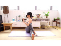 這個動作還具有清腸胃的功能，有宿便問題的人不妨試試這個方法。