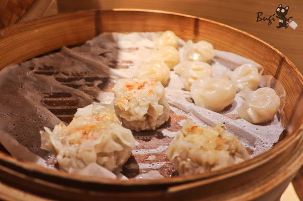▲▼北海道三大蟹吃到飽餐廳　櫻料理。（圖／跟著不羈去旅行提供）
