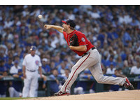 9局下推出梅德森(Ryan Madson)登板終結。