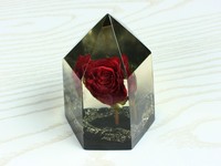 ▲Miha Debeljak手工藝飾品（圖／翻攝自www.etsy.com）