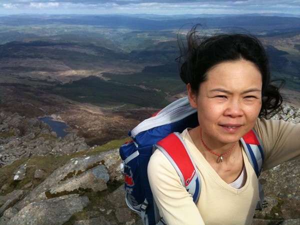 ▲▼ 來自馬來西亞的華裔女醫師Vun Lim遠赴英國醫院工作，卻在6月28日從事攀岩活動時，不慎摔倒，最後傷重不治。（圖／翻攝自臉書／Llanberis Mountain Rescue Team）