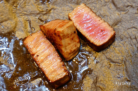 ▲大阪難波steak sakura神戶牛鐵板燒。（圖／大方瘋普雷提供） 