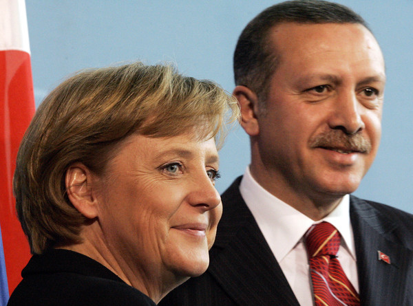 ▲▼ 德國總理梅克爾（Angela Merkel）、土耳其總理艾爾段（Recep Tayyip Erdogan）。（圖／達志影像／美聯社）