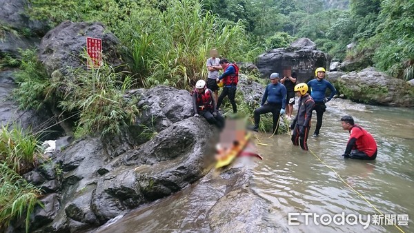 ▲▼3外蒙古客仙女瀑布戲水釀1死。（圖／記者莊智勝翻攝）