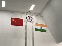 ▲▼ 雅加達亞運,亞運中華隊,亞運射擊,林穎欣、呂紹全射擊奪金，頒獎典禮。（圖／中華奧會提供）
