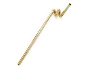 自家出品的金屬飲管「Crazy Straw」用純銀製作，一共有三個款式，分別是銀色、金色、玫瑰金。