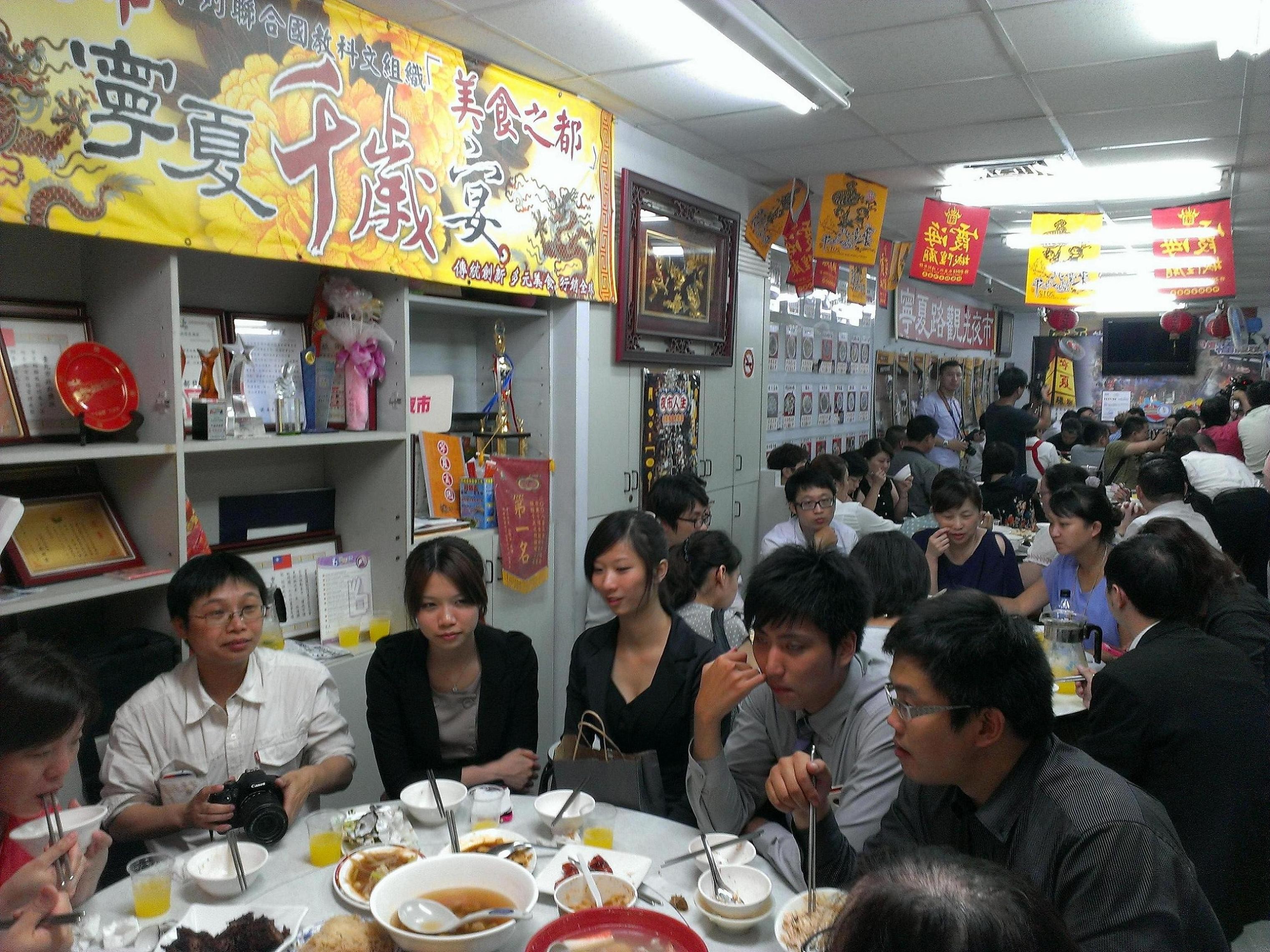寧夏旅遊局來臺北推廣觀光並體驗寧夏千歲宴。(圖／台北市觀傳局)