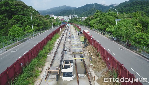 ▲▼三環三線安坑段。（圖／新北市捷運局提供）