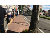 ▲超商食物被民眾買光，超市緊急開店，水、食物全部一百日圓供民眾購買。（圖／台灣女孩的北海道生活
授權使用）