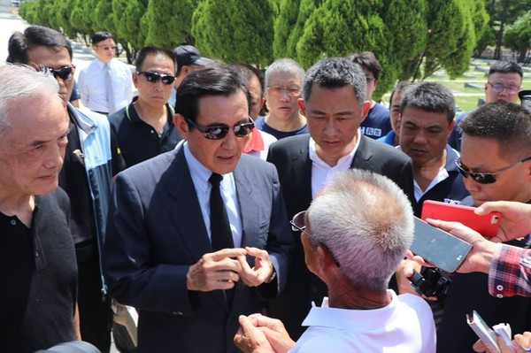 ▲▼張先生向馬英九求助(圖/翻攝馬英九臉書)