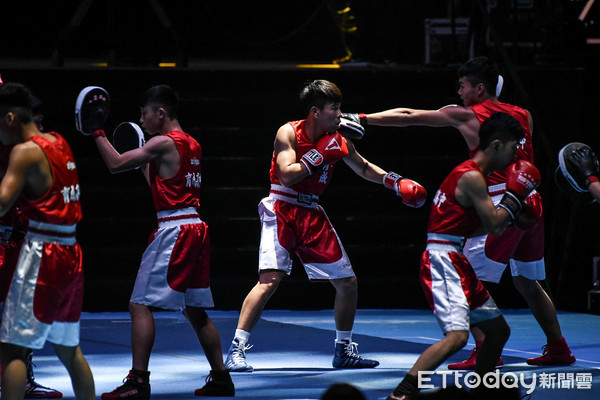 ▲體育表演會,拳擊表演。(圖/記者林敬旻攝)