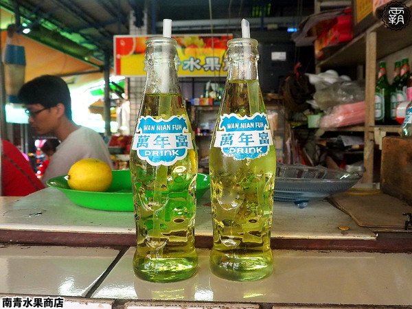 ▲台南限定飲料阿婆水。（圖／霸子。食樂拼圖提供）