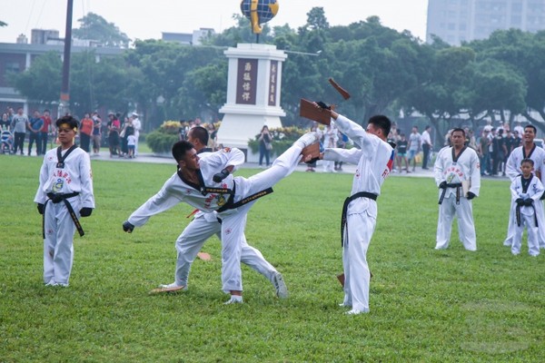 陸戰隊成軍71周年暨鴻運作戰勝利60周年　感念無私犧牲奉獻