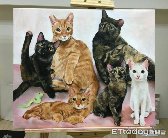 香港畫家畫貓咪。（圖／飼主Roy Cheng提供）