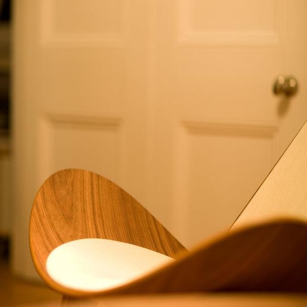 ▲3-Legged Shell Chair。（圖／翻攝Carl Hansen & Son官網）