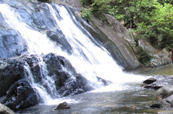 ▲▼泰國宋卡府（Songkhla）的象牙瀑布（Ton Nga Chang Waterfall）。（圖／翻攝自Googlemap）