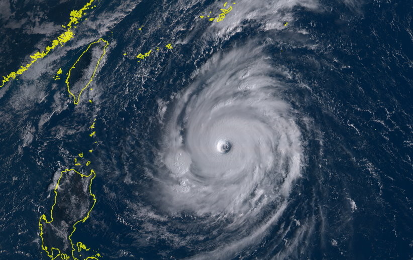 潭美颱風。（圖／翻攝日本向日葵8號衛星）