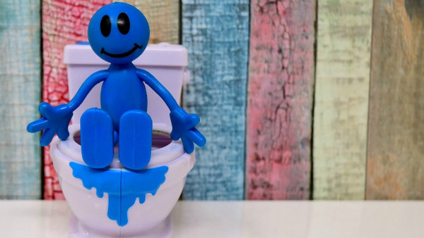 ▲▼公廁,尿尿,廁所,馬桶,大便,小便,尿液。(圖/翻攝自pixabay)