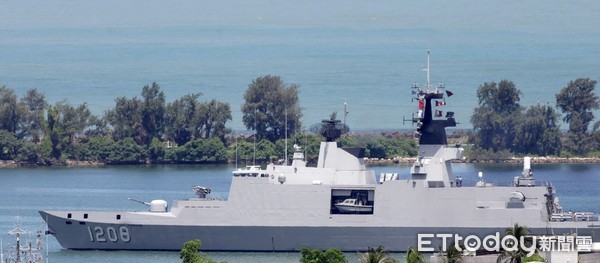 ▲▼FFG-1208,承德艦,康定級巡防艦,中華民國海軍。（圖／記者宋德威攝）