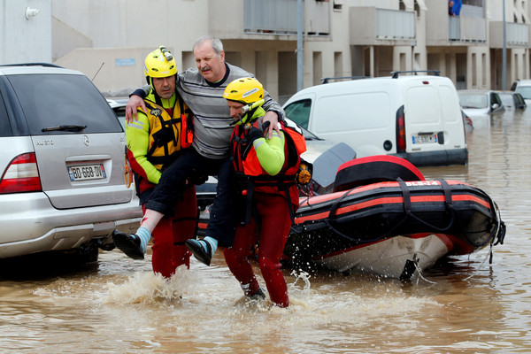 ▲▼法國西南部暴雨成災，至少13人死亡。（圖／路透）