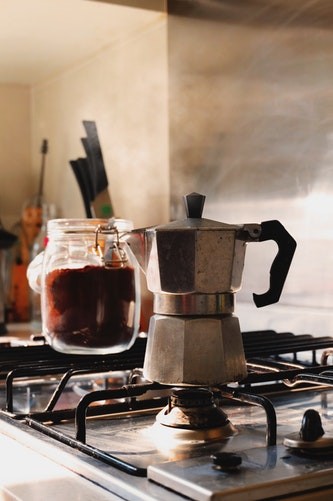 ▲摩卡壺,咖啡。（圖／翻攝維基百科、unsplash）