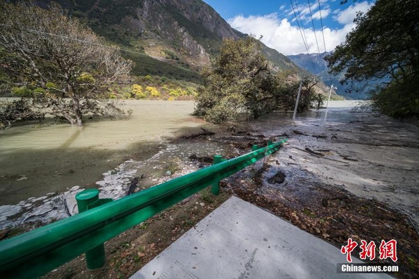 ▲▼西藏疏散撤離雅魯藏布江堰塞湖受災居民。（圖／中新社）