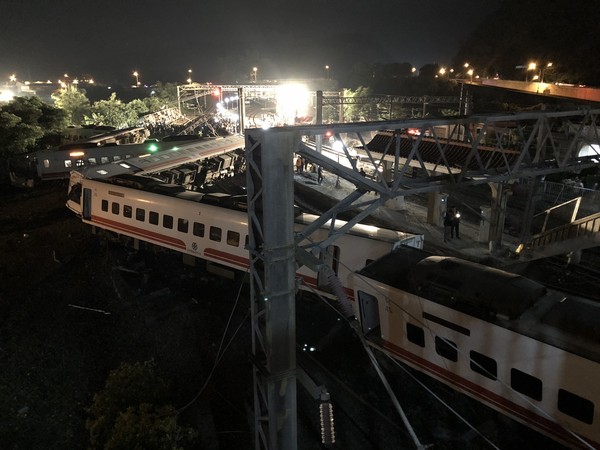 ▲普悠瑪翻車。（圖／台鐵提供）