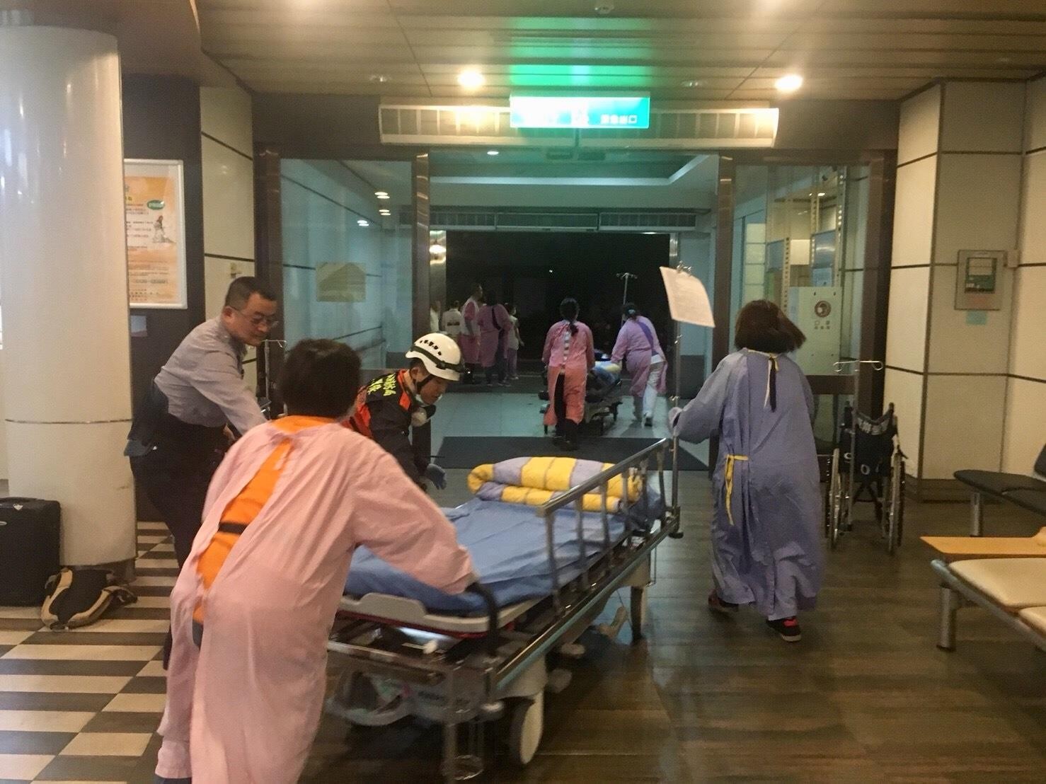羅東博愛醫院救治普悠瑪翻車患者。（圖／翻攝羅東博愛醫院臉書）