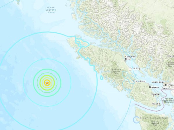 ▲溫哥華哈迪港西南部大約190公里的太平洋海域深發生芮氏規模6.7地震。圖中圈圈為震央位置。（圖／美國地質調查局官網)