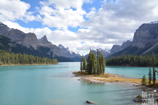 ▲▼ 加拿大代表性的景點~瑪琳湖(Maligne Lake)中的小島–精靈島(Spirit Island)（圖／旅行空間提供）