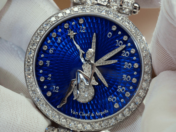 ▲Van Cleef & Arpels（梵克雅寶）台北101錶展重點錶款。（圖／品牌提供）
