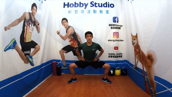 ▲瘦屁屁超有感簡單5動作。(圖/胡孝新教練提供)