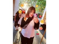 ▲▼抖音女孩顏值破表！影片往下看反差崩潰。（圖／翻攝微博／網胖小仙女）