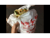 ▲▼明倫蛋餅。（圖／Ours Hotel 我們有故事旅店提供）