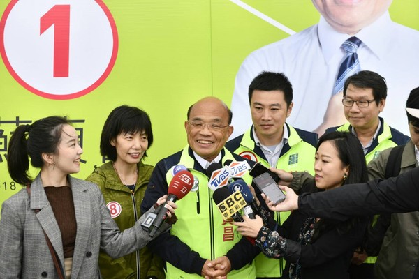 ▲▼蘇貞昌金山、萬里掃街 。(圖/蘇辦提供)