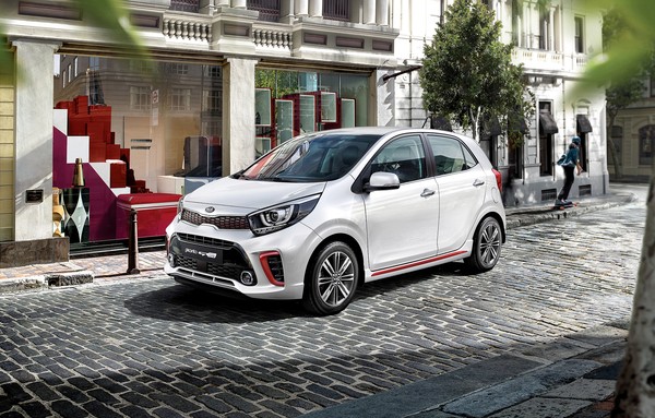 KIA Picanto「全車系到位」49.9萬元起開賣中　台灣最安全6氣囊小車就是它（圖／翻攝自KIA）