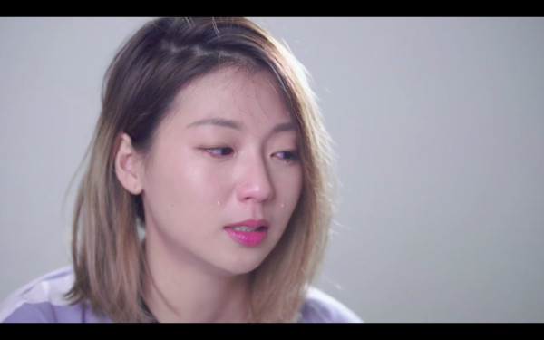 ▲富邦啦啦隊「Fubon Angels」安妮，吳尚樺拍攝韓國瑜影片。（圖／截自Youtube）