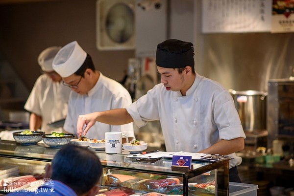 ▲▼新竹八庵魚河岸一代目.刺身.握壽司專門店。（圖／滿分的旅遊札記提供）