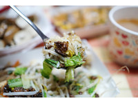 ▲▼台中素芬芳素食。（圖／NINI AND BLUE玩樂食記 提供）