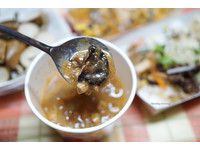 ▲▼台中素芬芳素食。（圖／NINI AND BLUE玩樂食記 提供）