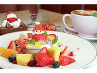 ▲為台灣聖誕節設計　Café del SOL推期間限定款鬆餅甜點套餐。（圖／記者黃士原攝）